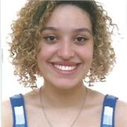 Professora de Canto e iniciação musical com experiência dando aulas particulares de canto